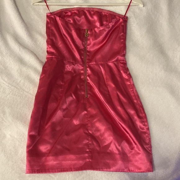 MESHKI strapless hot pink dress - Picture 3 of 4